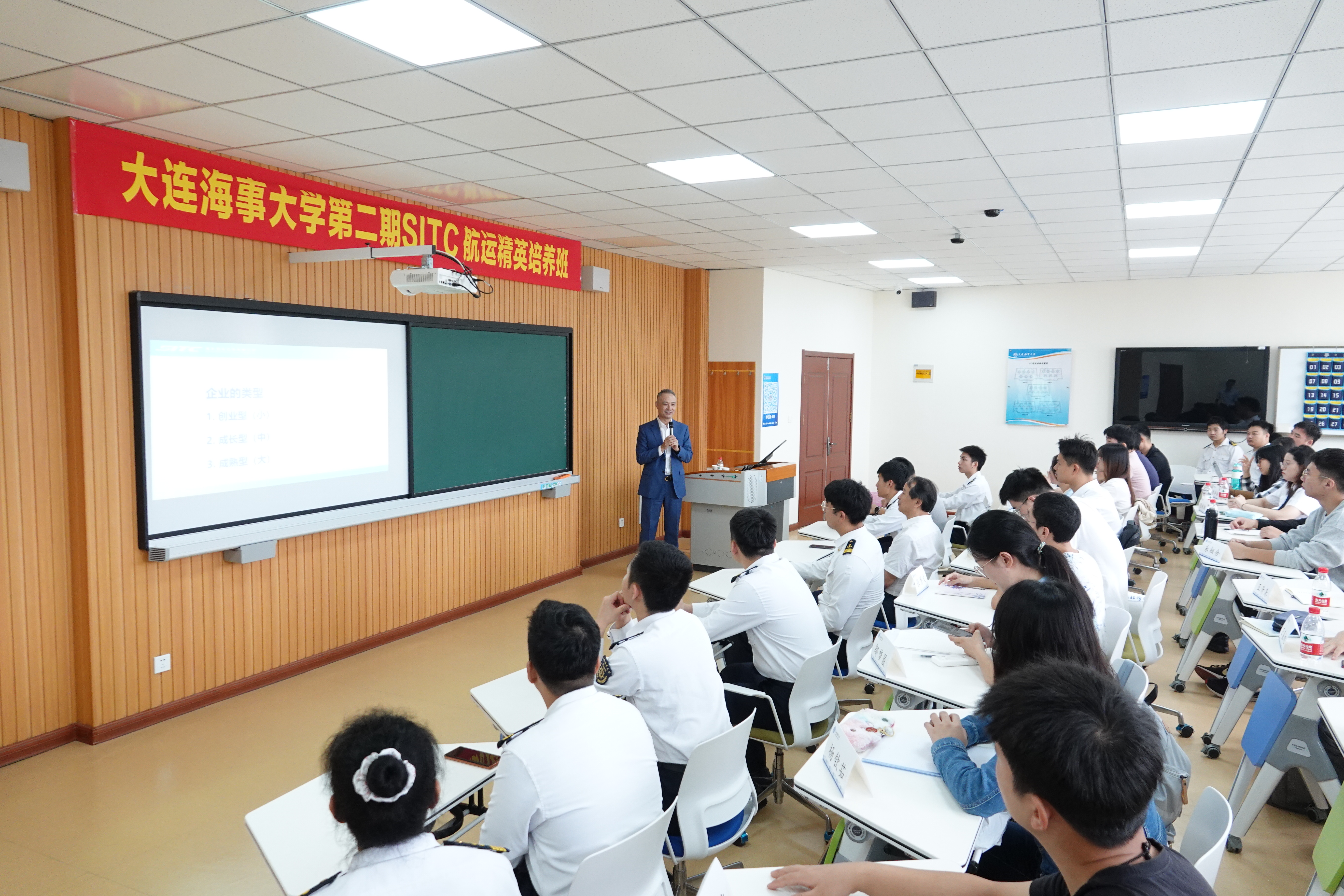 微信图片_20230928132302.jpg PG征途国际 b13fab43a49a8fb2fead8a7cedf82447