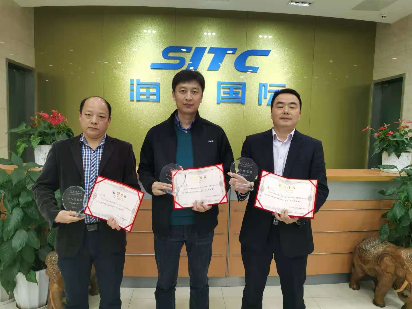 20201130b.jpg PG征途国际 facadbb16c81260157871e2cf125e981
